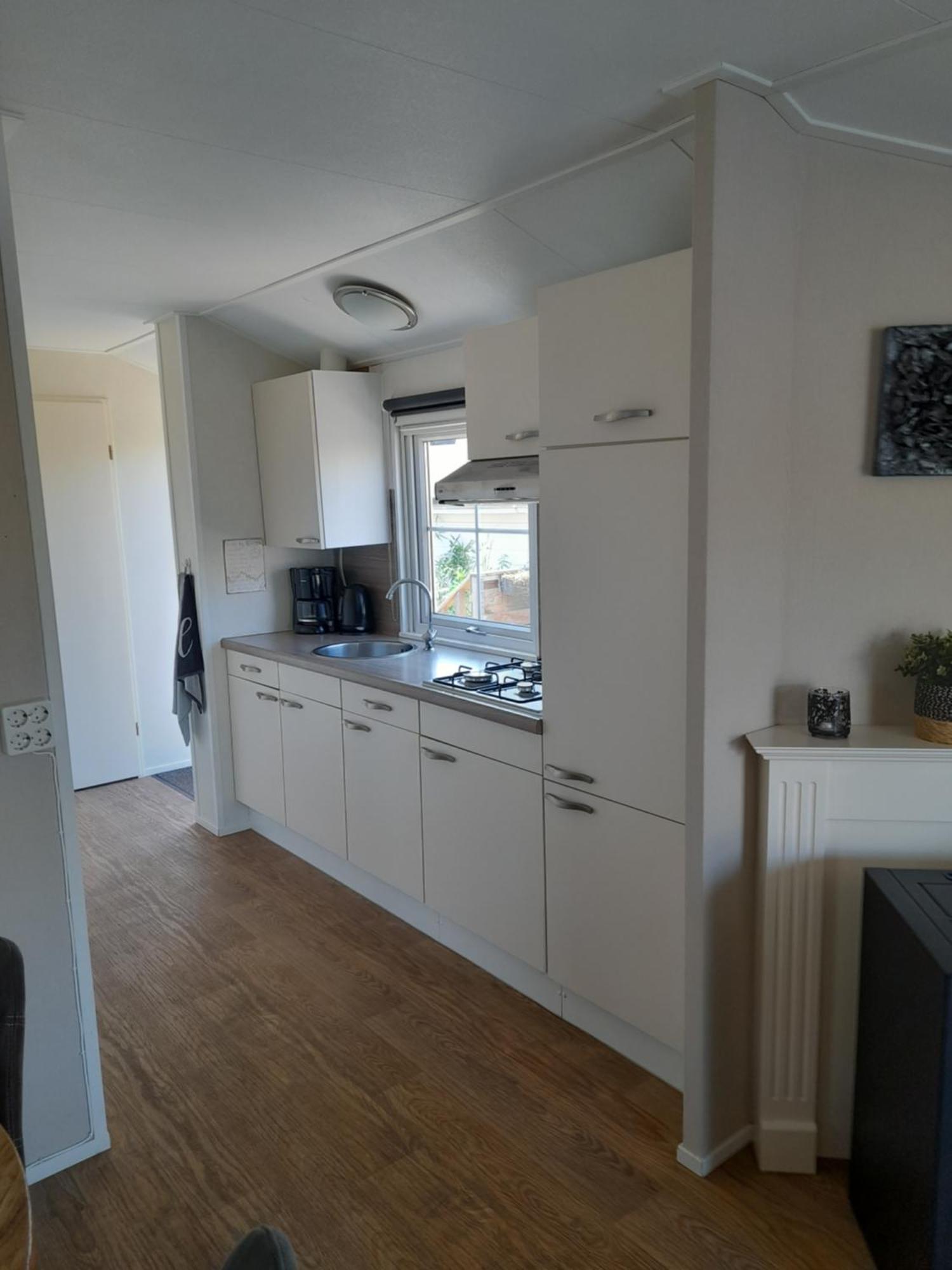 Chalet Makkum C99B Met Prive Gelegen Tuin Aan Het Water Kültér fotó